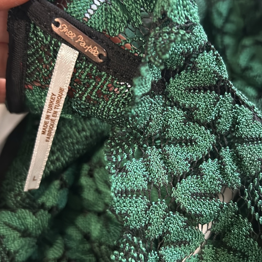 FREE PEOPLE Simone Lace and Crochet Mini Shift Dress SZ: L - Picture 3 of 3